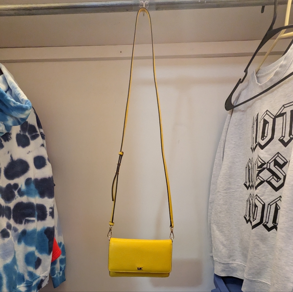 Pebbled Leather Convertible Crossbody Bag. Yellow/sunflower color